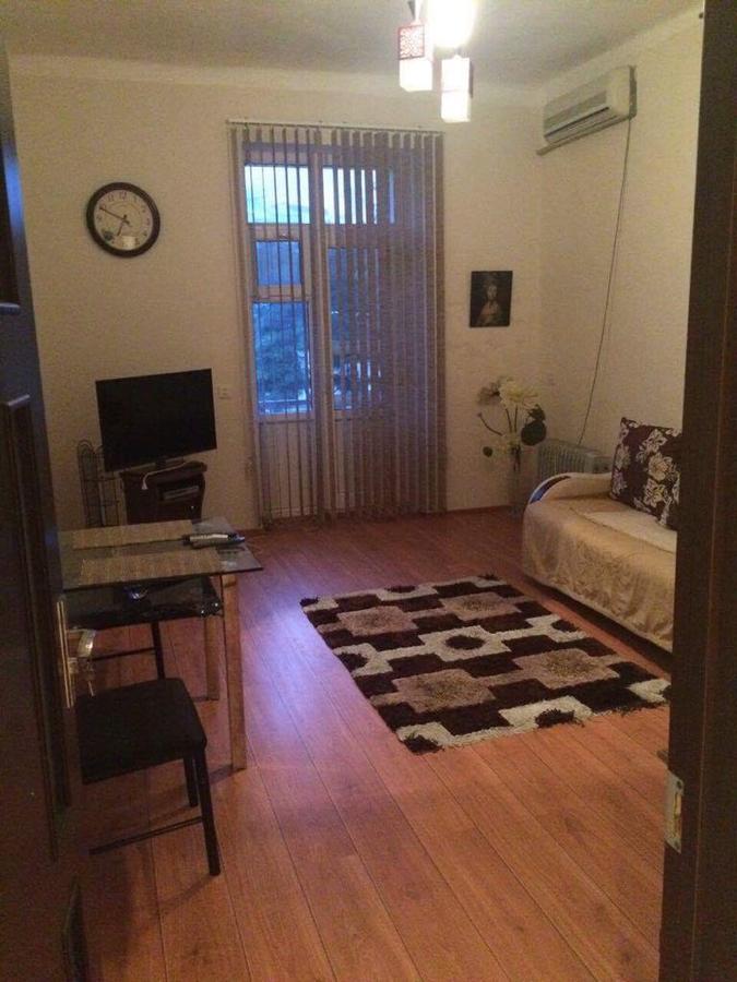 Apartment Niyazi 5 Баку Экстерьер фото